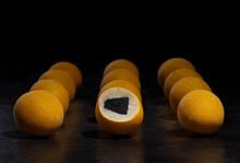 Заредете изображение във визуализатора на галерията – B PASSION FRUIT