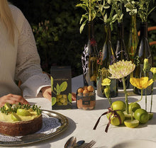 Заредете изображение във визуализатора на галерията – CRISPY CARAMEL