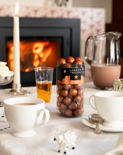 Заредете изображение във визуализатора на галерията – CLASSIC CARAMEL
